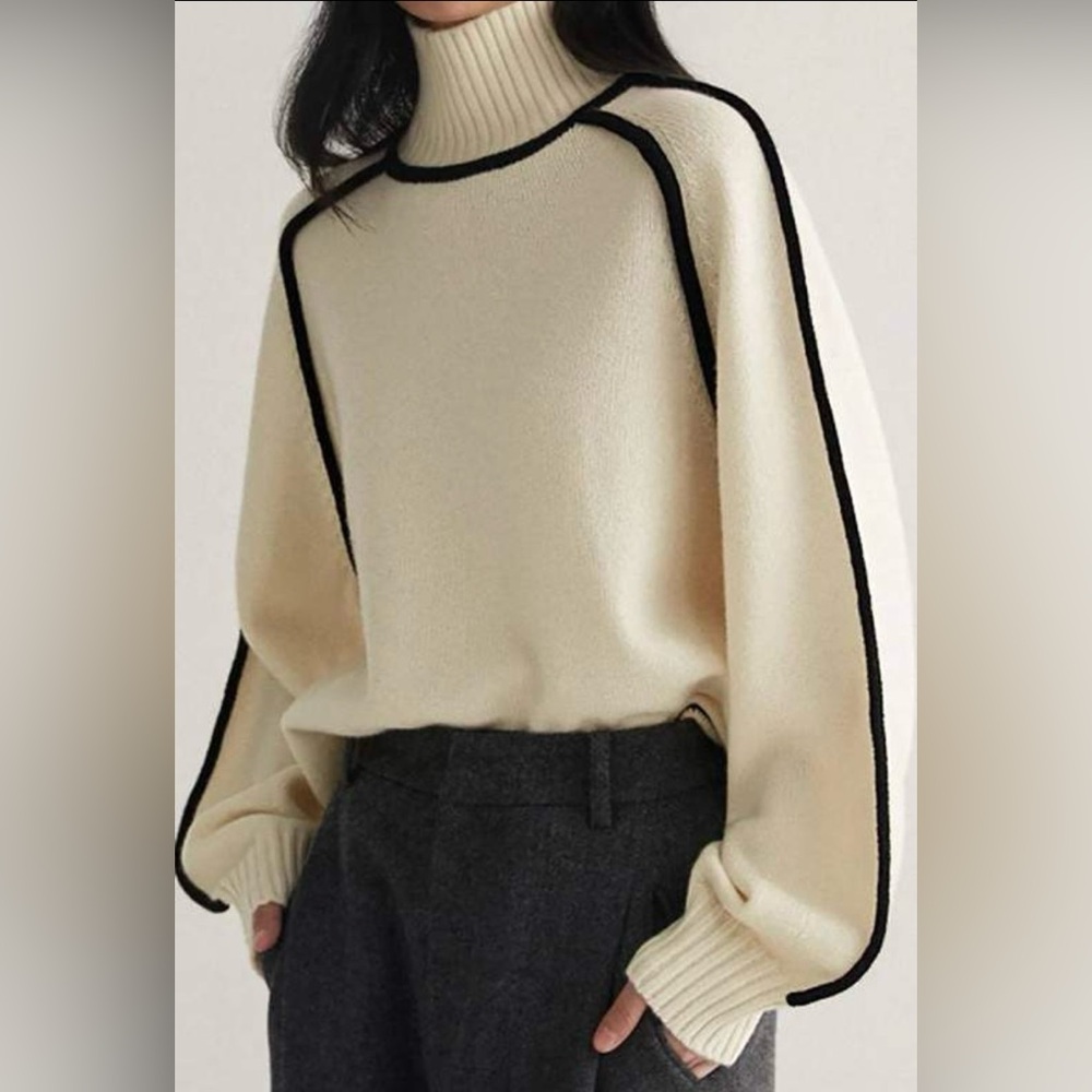 Turtleneck Long Sleeve Sweater - Picture 4 of 7